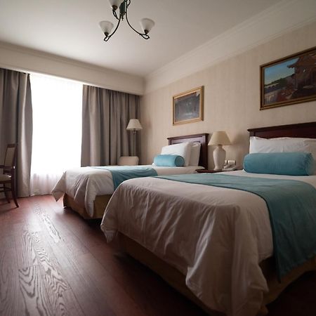 Epic Hotel Villa Mercedes Luaran gambar