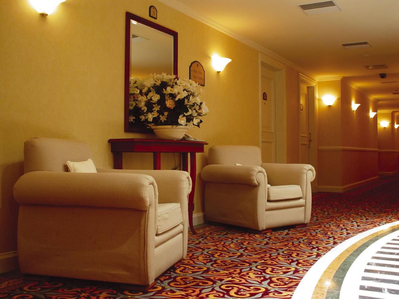 Epic Hotel Villa Mercedes Luaran gambar